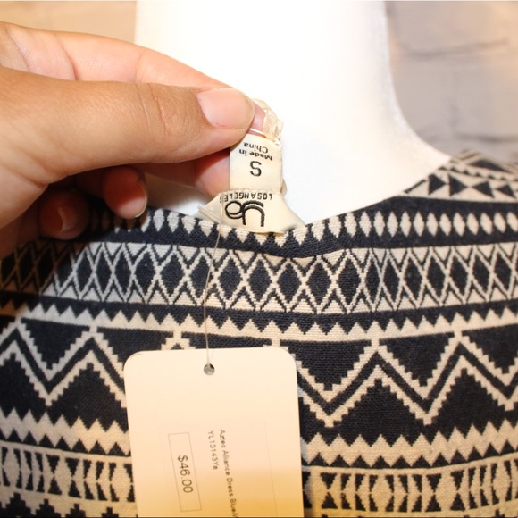 Blue Aztec A-line Sleeveless Dress size S NWT - Picture 4 of 6